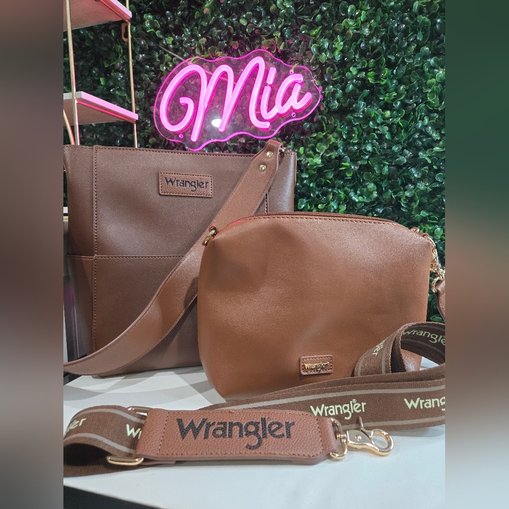 Wrangler Brown Crossbody Bag Set